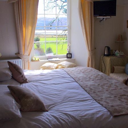 Gogarth Hall Farm Holidays Pennal Bagian luar foto