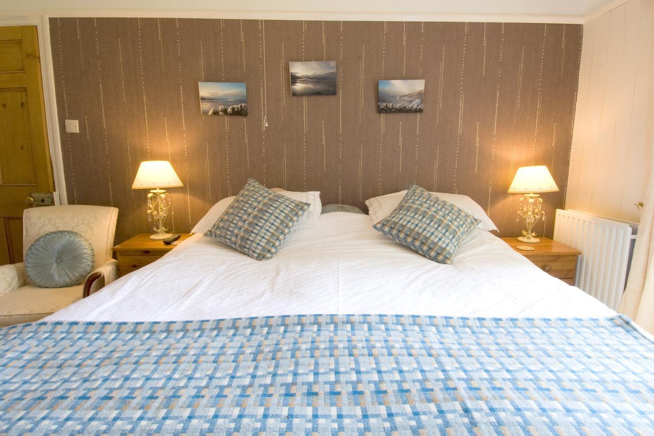 Gogarth Hall Farm Holidays Pennal Bagian luar foto